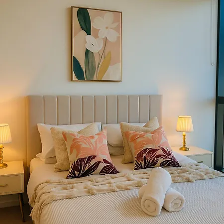 Apartment 2br Botanic Serenity - Queens Wharf Lv 49 Luxury Bne River
