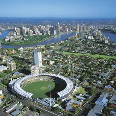 Tara's Place-gabba * Brisbane