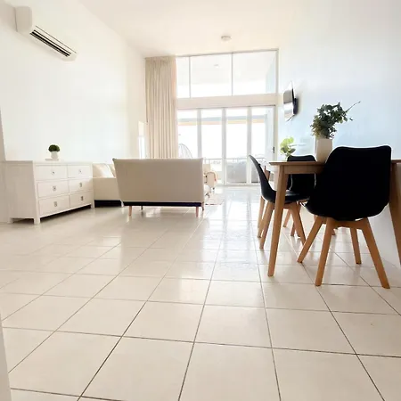 Apartment South Bank Penthouse - Streets Access - Free Parking