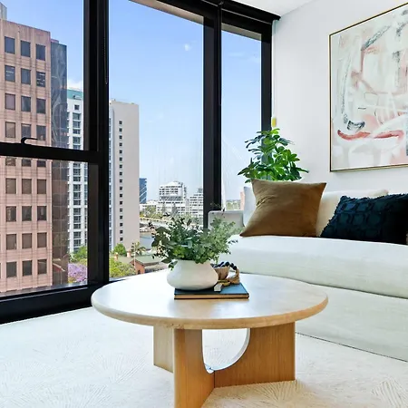 Luxurious 1 Bed