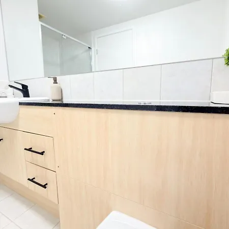 Apartment South Bank Penthouse - Streets Access - Free Parking Brisbane