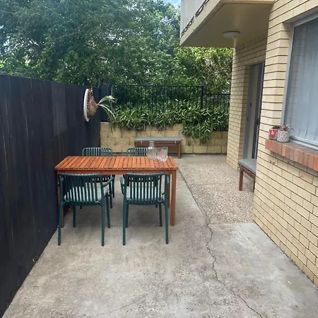 2 Bed Ground Flr Gaythorne Courtyard Apt, Parking Brisbane
