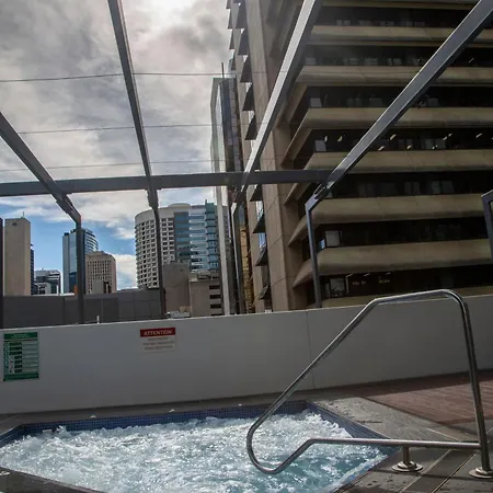 Apartment Story Bridge Views In Cbd