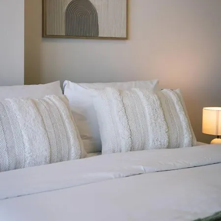 Apartment Luxury High Rise 2br In Cbd Brisbane