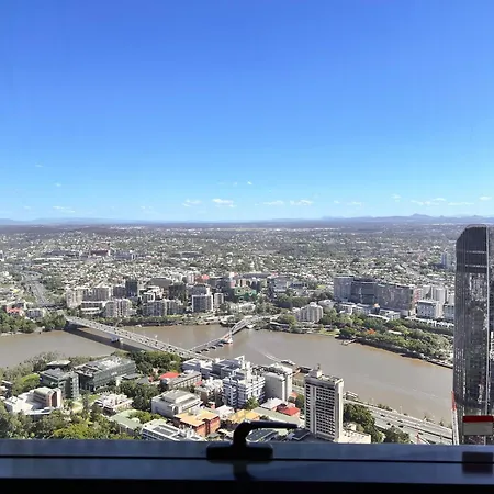 River And View Sky Tower L78 2b2b Brisbane