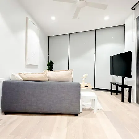 Star Residences - Casino Water Views - Brisbane