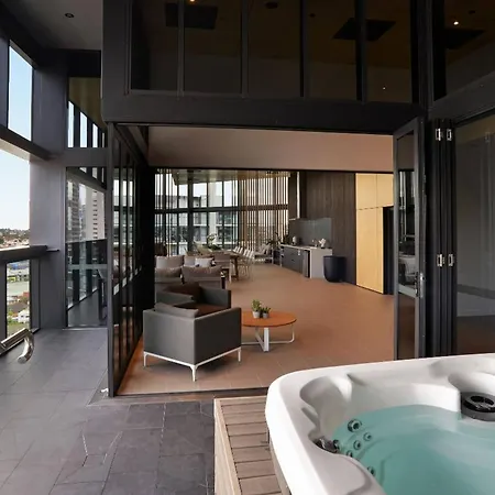 1br One Skyline With Pool, Free Parking And Gym Apartment *