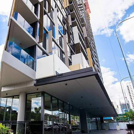 1br One Skyline With Pool, Free Parking And Gym *
