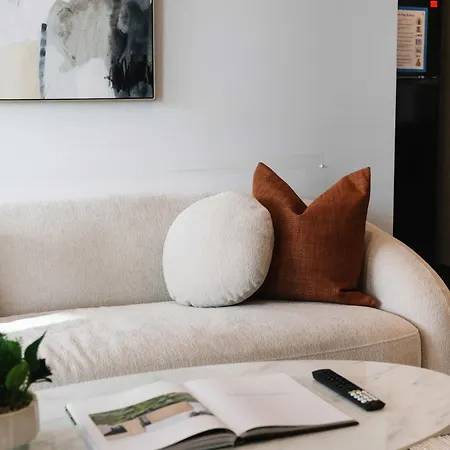 High Rise 2br In Cbd Brisbane