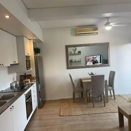 Inner Gem Next To St Andrews Hospital & Park * Brisbane