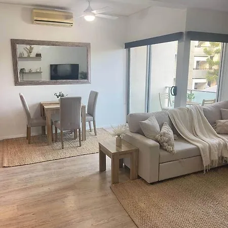 Apartment Inner Gem Next To St Andrews Hospital & Park *