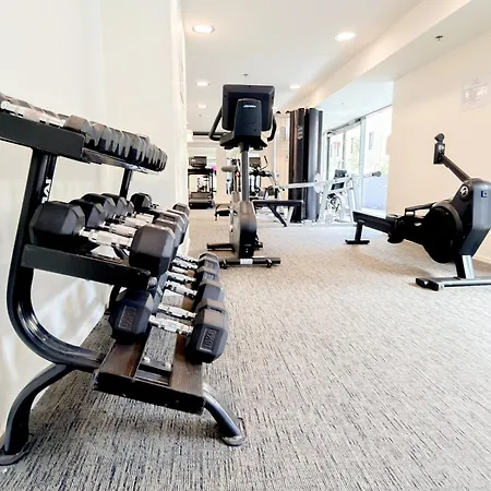 Cbd - Pool Gym - 4 People Apartment
