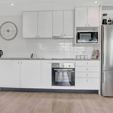 Apartment Inner Gem Next To St Andrews Hospital & Park *