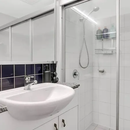 Apartment Inner Gem Next To St Andrews Hospital & Park Brisbane