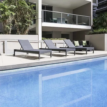 Mantra Midtown Brisbane