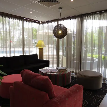 Summit 4* Brisbane