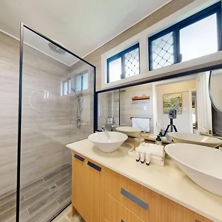 Cozy House Cannon Hill , 3 Bed, And Just 13 Mins From Airport And 15 Mins From Cbd Brisbane