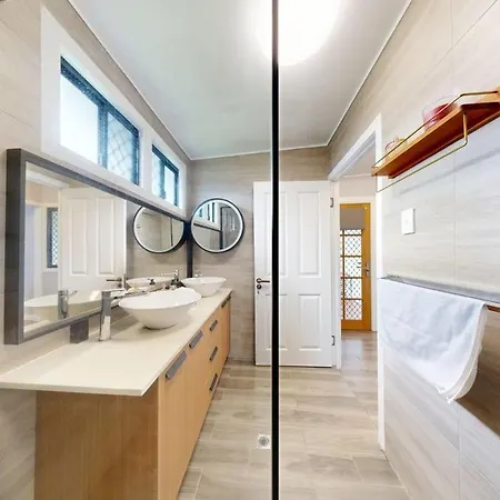 Cozy House Cannon Hill , 3 Bed, And Just 13 Mins From Airport And 15 Mins From Cbd