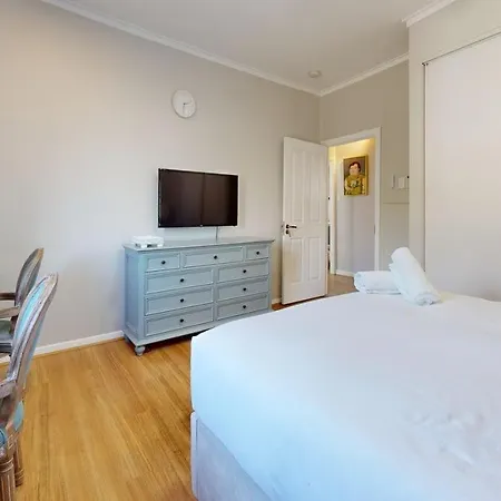 Cozy House Cannon Hill , 3 Bed, And Just 13 Mins From Airport And 15 Mins From Cbd