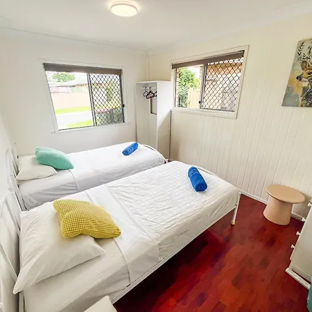 Vista Air Conditioned Dream Castle Youth Brisbane