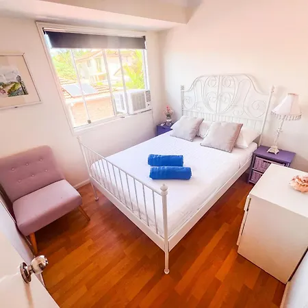 Vista Air Conditioned Dream Castle Youth Guest house Brisbane