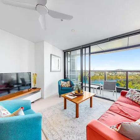 A Gallery In The Sky! Balcony, Pool And Parking At Skytower Level 33 Views In Brisbane! Brisbane