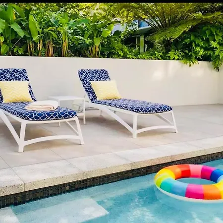 Apartment Stylish Newstead With Pool, Gym & Parking