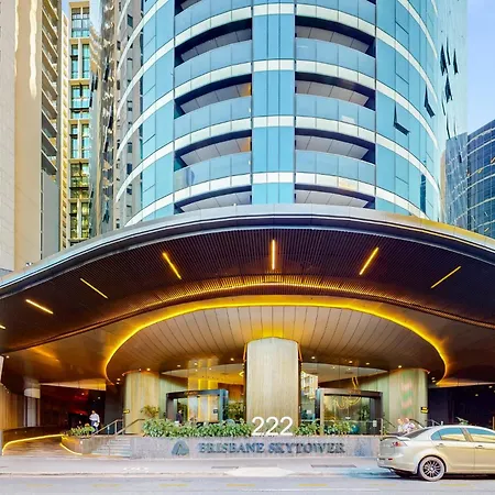 A Gallery In The Sky! Balcony, Pool And Parking At Skytower Level 33 Views In Brisbane! *