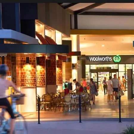 Apartment Stylish Newstead With Pool, Gym & Parking Brisbane