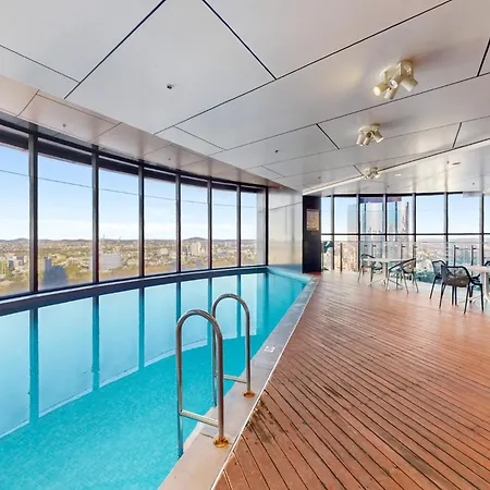 A Gallery In The Sky! Balcony, Pool And Parking At Skytower Level 33 Views In Brisbane! * Brisbane