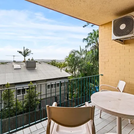 Annerley Motor 4*