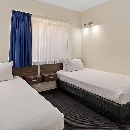 Quality Robertson Gardens 4* Brisbane