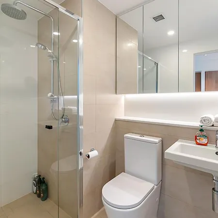 Apartment Cbd Cozy 2beds At Tallest Building With Free Parking