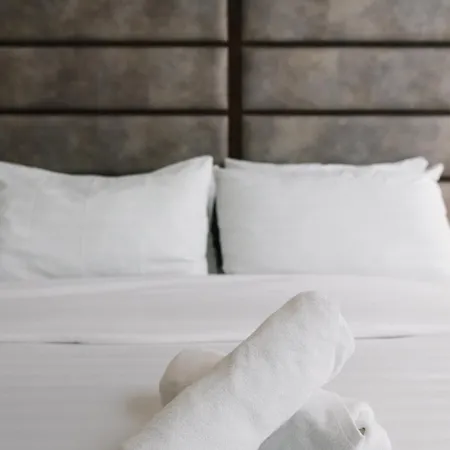 Cbd Cozy 2beds At Tallest Building With Free Parking Apartment *