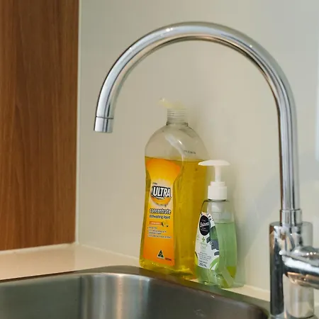 Cbd Cozy 2beds At Tallest Building With Free Parking Apartment Brisbane