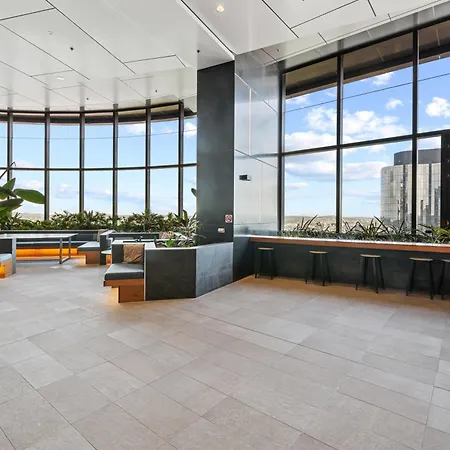 Cbd Cozy 2beds At Tallest Building With Free Parking *
