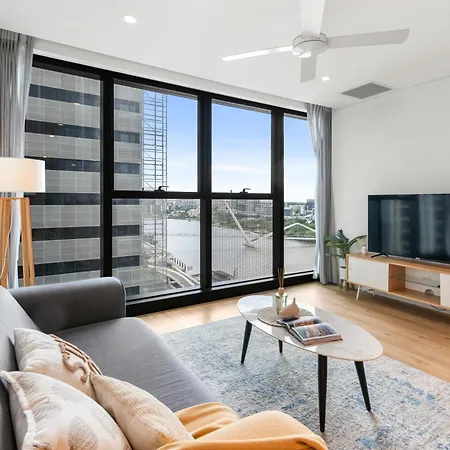 Centre Of At Riverfront Apartment Brisbane