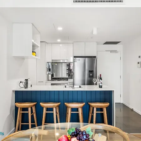 Apartment South Brisbane Unit With Parking And Pool *