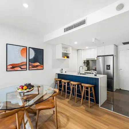 Apartment South Brisbane Unit With Parking And Pool Brisbane