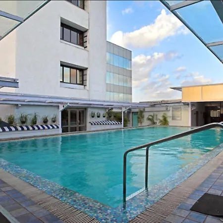 Lux 18th Floor 2br 2bath, River View, Pool, Spa, Sauna, Gym, Wifi, Apartment Brisbane
