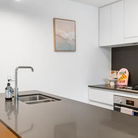Apartment 3-bed View With Free Parking Brisbane