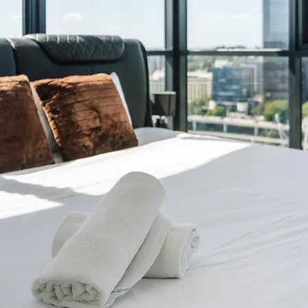 The Grand Panorama Riverside Escape With 3bd Apartment *