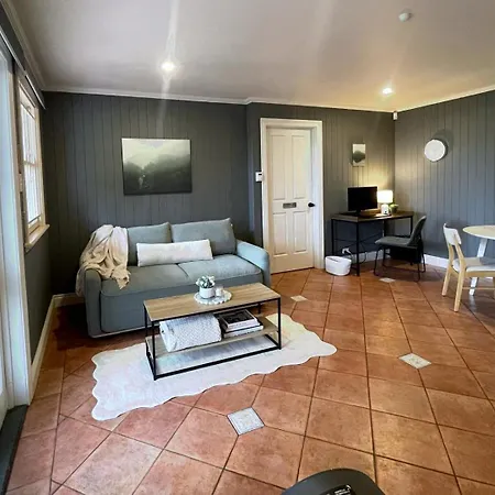Private Garden In Classic Queenslander - Near Cbd And Royal Hospital *