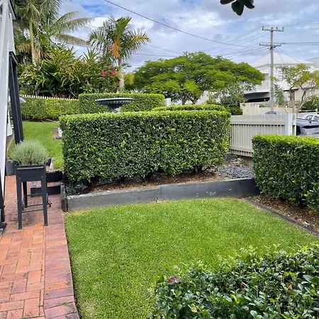 Private Garden In Classic Queenslander - Near Cbd And Royal Hospital Holiday home Brisbane
