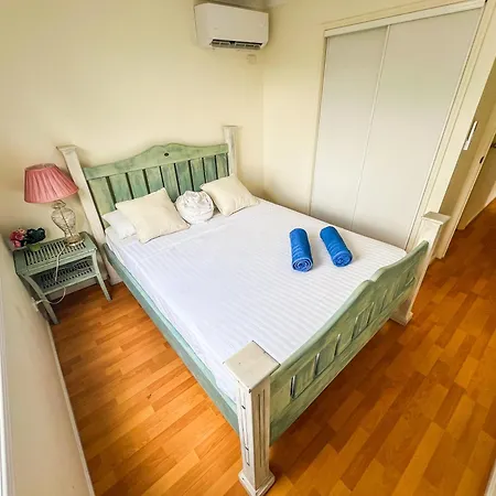 Guest house Vista Air Conditioned Dream Castle Youth