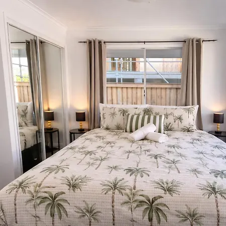 2br Chic Urban Escape In Norman Park Near Bne With Parking *