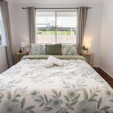 2br Chic Urban Escape In Norman Park Near Bne With Parking *