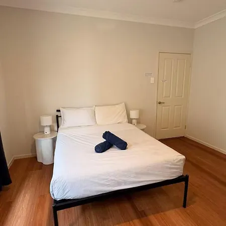 14c Breeze Ensuite In Coopers Plains 3*