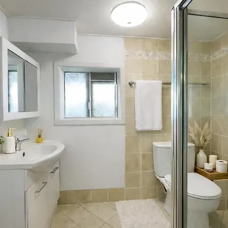 Holiday home Self-contained I Near Westfield Chermside