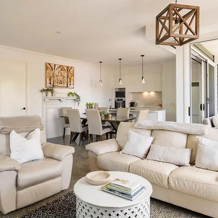 The Olive Tree House - Alluvionproperty Au Holiday home